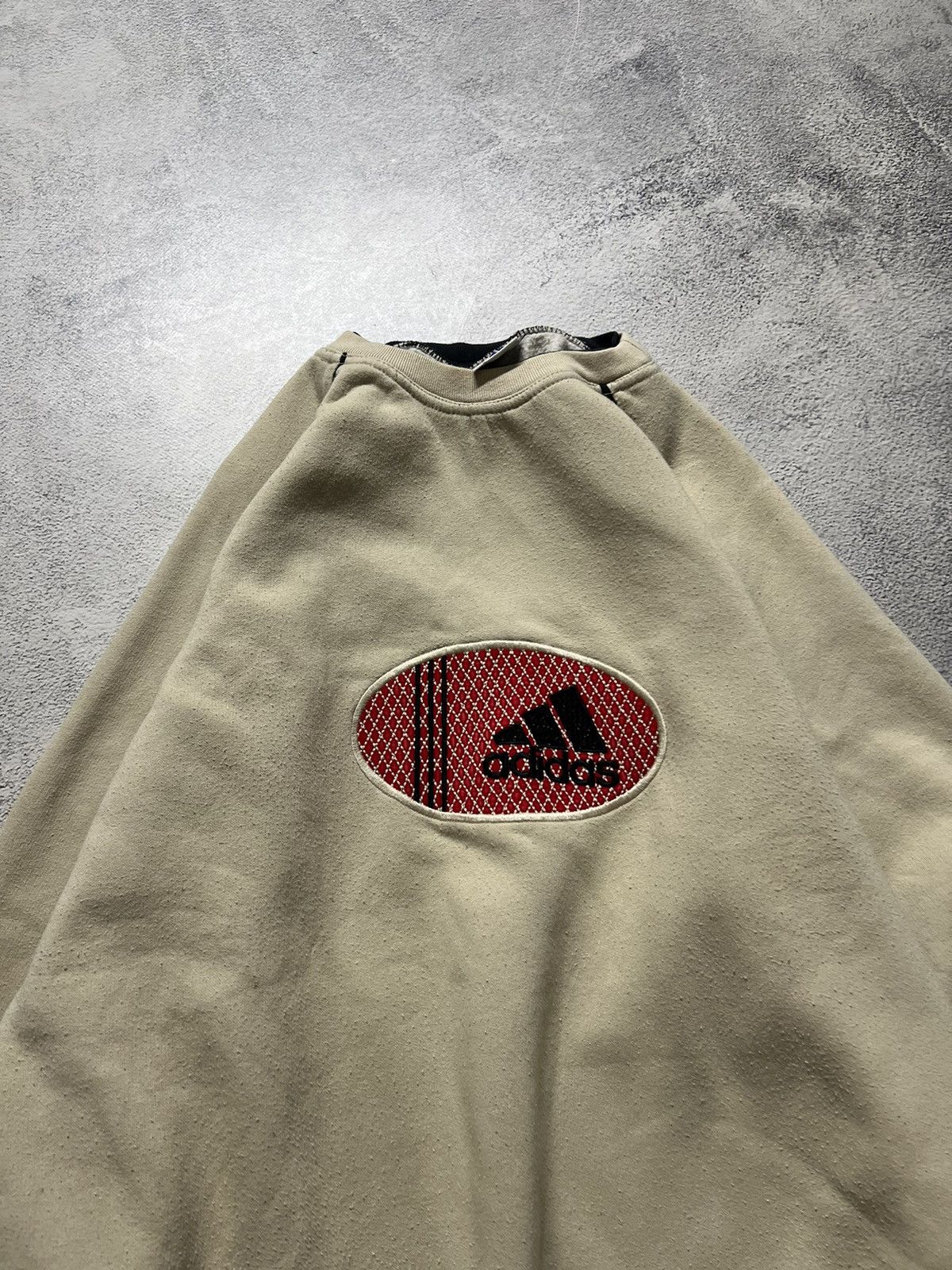 Vintage Vintage Y2K Adidas Big Logo Beige Oversized Sweatshirt 90’s Size US XXL / EU 58 / 5 - 5 Thumbnail