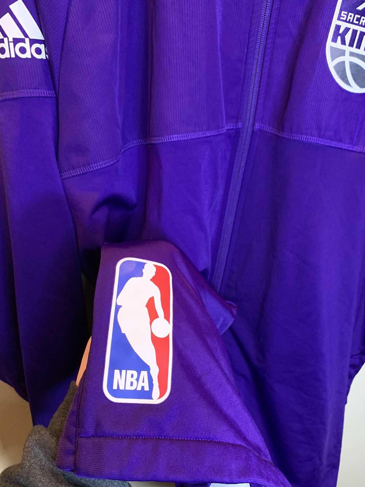 Adidas *RARE* Sacramento Kings NBA Adidas Team Issue Warm-Up Jacket Size US XXL / EU 58 / 5 - 4 Thumbnail