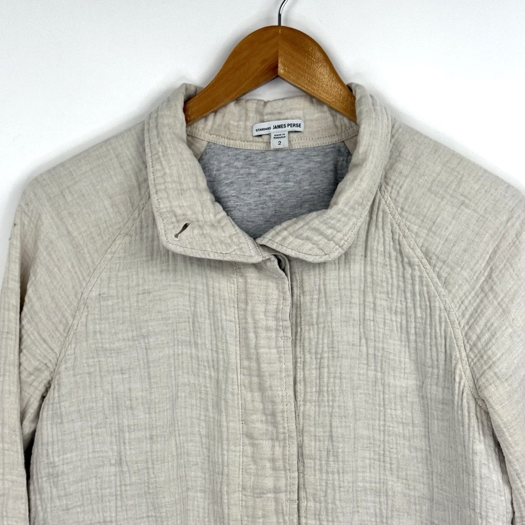 James Perse VINTAGE James Perse Jacket Womens 2 Medium Beige Pockets Collared Button Long Sleeve Short Length - Fall Spring Regular Mens Womens Girls Size XS / US 0-2 / IT 36-38 - 3 Thumbnail