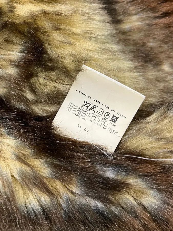 Dolce & Gabbana AW2001 Dolce & Gabbana Brown Corduroy Fur Jacket Size US M / EU 48-50 / 2 - 11 Thumbnail