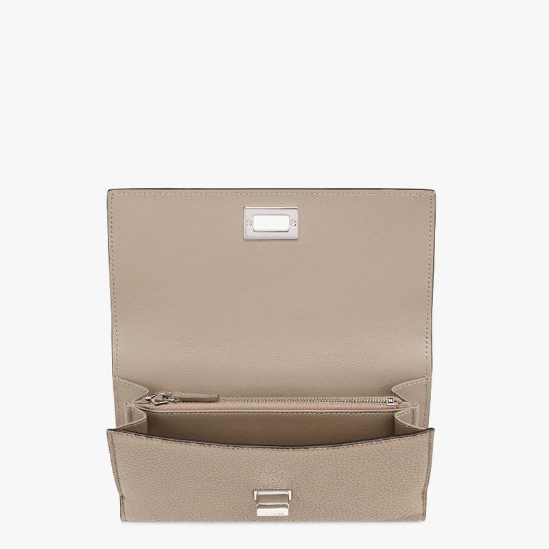Fendi o1s1wg110426 Size:OS/Trifold in Beige Size ONE SIZE - 4 Thumbnail