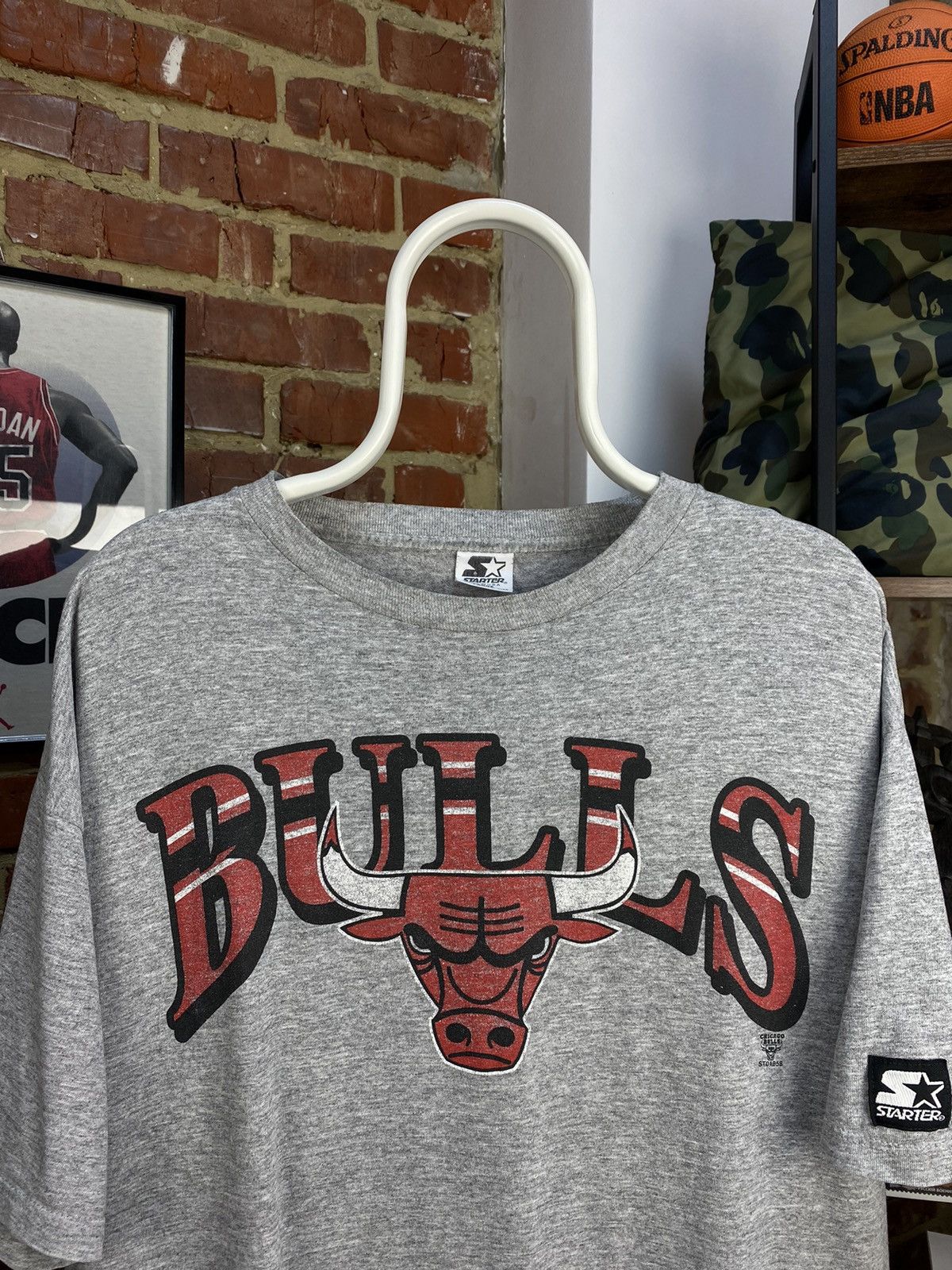 Starter × Vintage Vintage Chicago Bulls Starter Made In USA T-Shirt Size US L / EU 52-54 / 3 - 2 Thumbnail