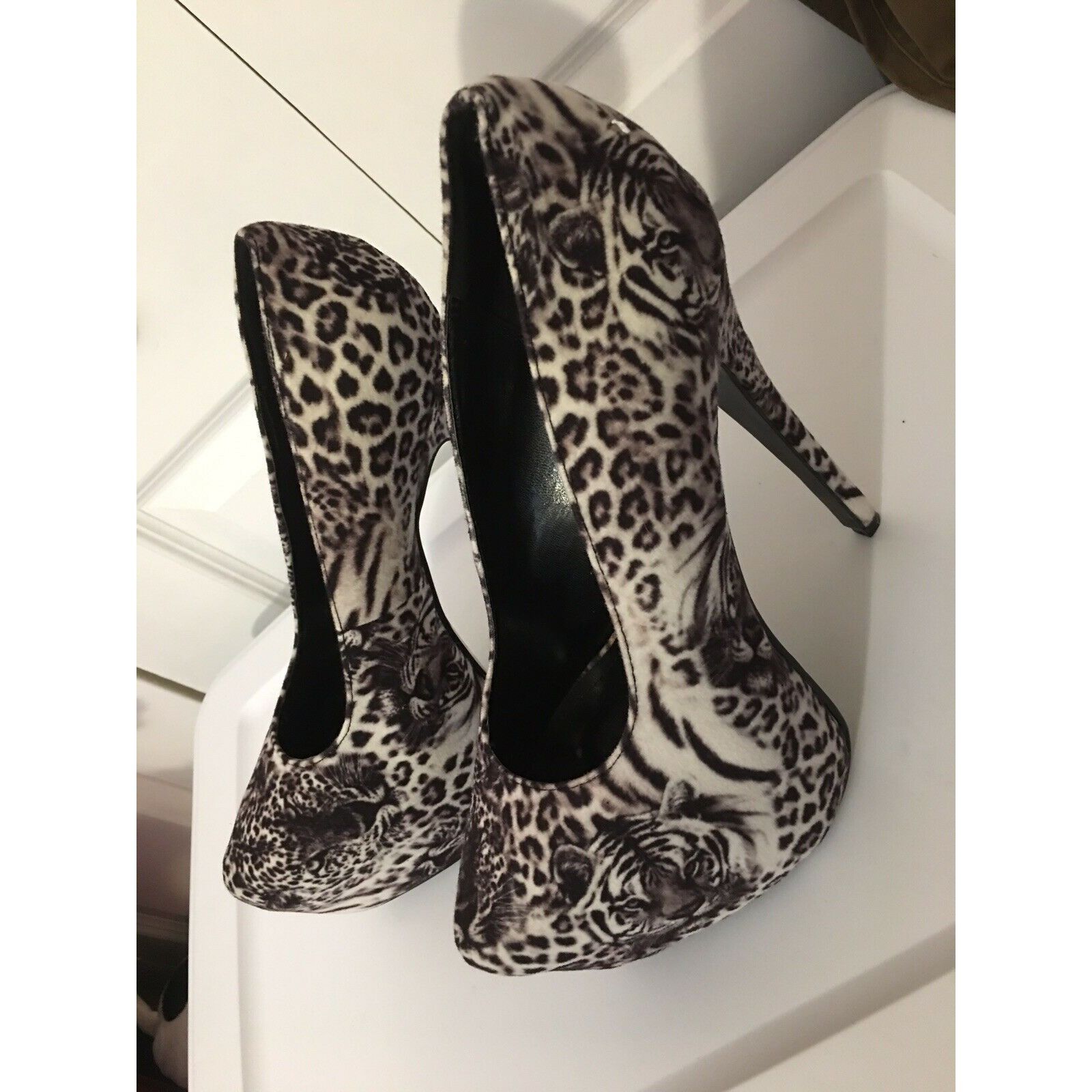 ALBA SAFARI Women 10-M Tigers Tall Heel Platform Shoes
