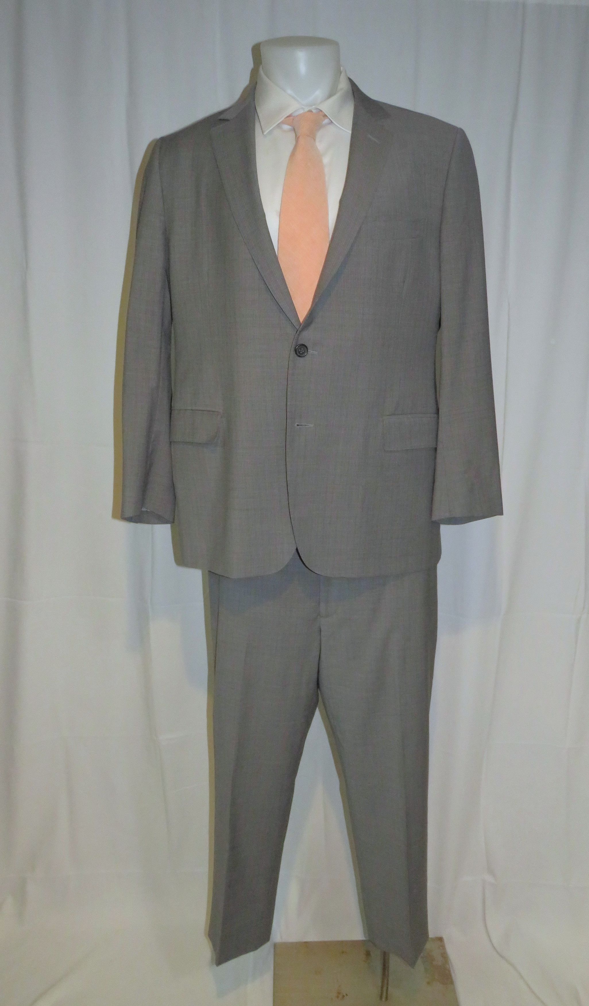 Brooks Brothers 1818 Fitzgerald Drago Gray Striped Two Button Suit 46R Size 46R - 1 Thumbnail