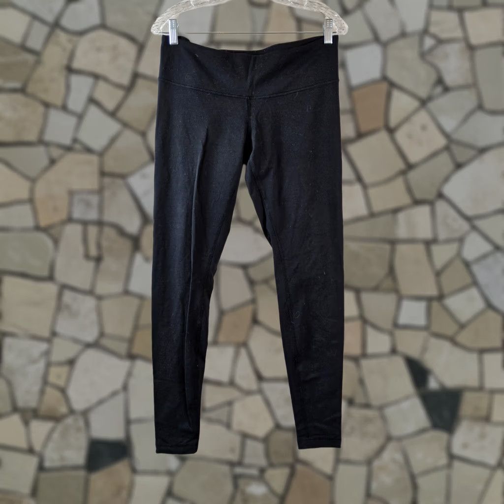 Lululemon Lululemon Women’s Leggings Skinny Ankle Black 8 Athletic Activewear Yoga Gym & Training Run & Jogging Inseam 27" Regular Size Type Pull On Season All Size 30" / US 8 / IT 44 - 1 Thumbnail