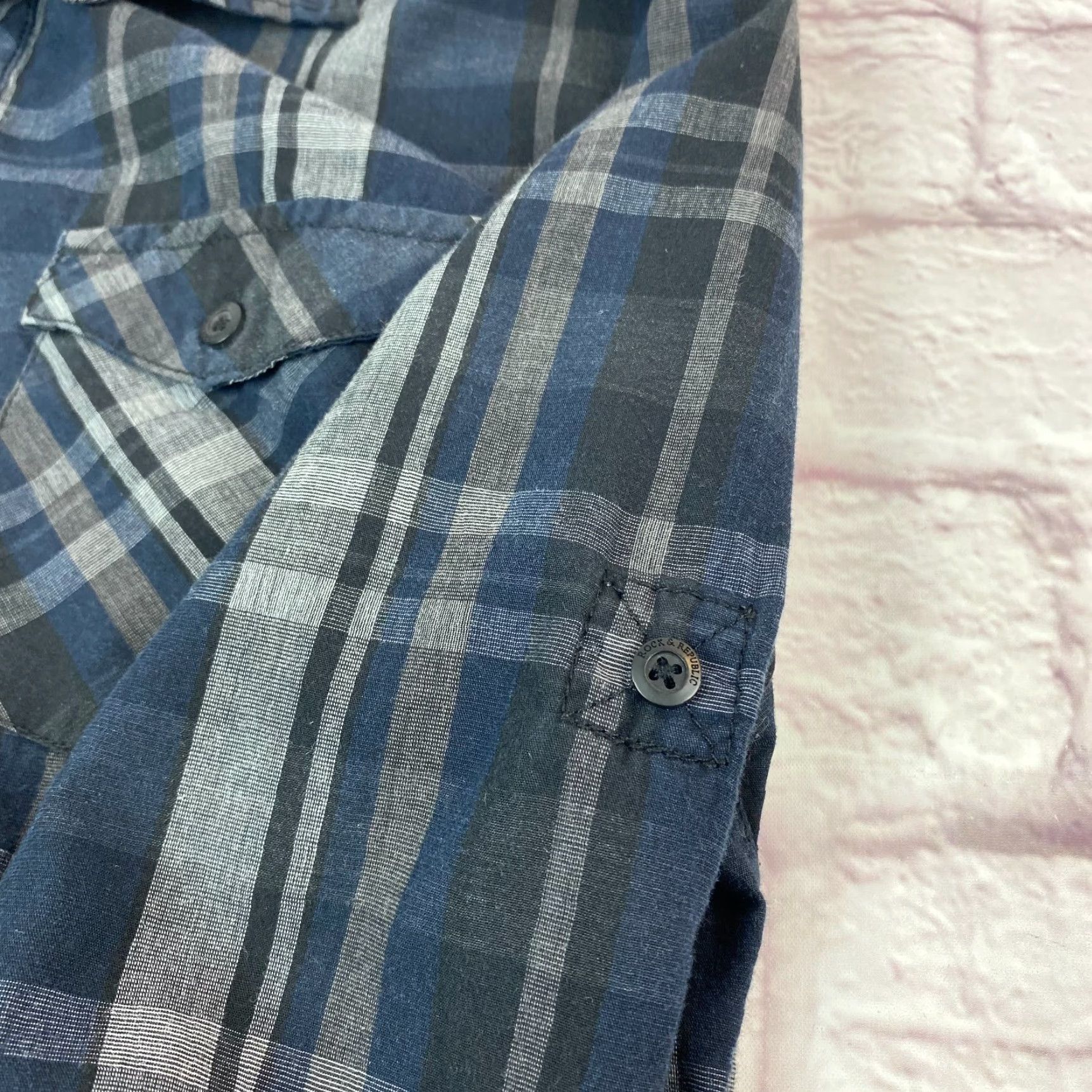 Vintage Rock & Republic Mens Button-Up Shirt Plaid Blue Long Sleeve Size Large Size US L / EU 52-54 / 3 - 7 Thumbnail