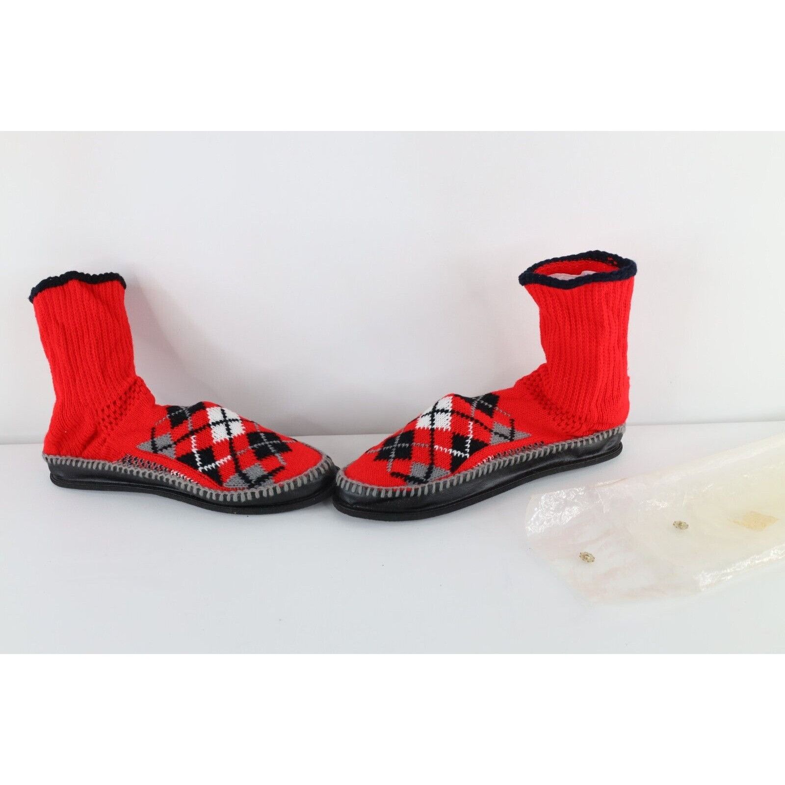 Vintage Deadstock Vintage 60s 70s Crochet Argyle Knit Slippers Size US 12 / EU 45 - 1 Thumbnail
