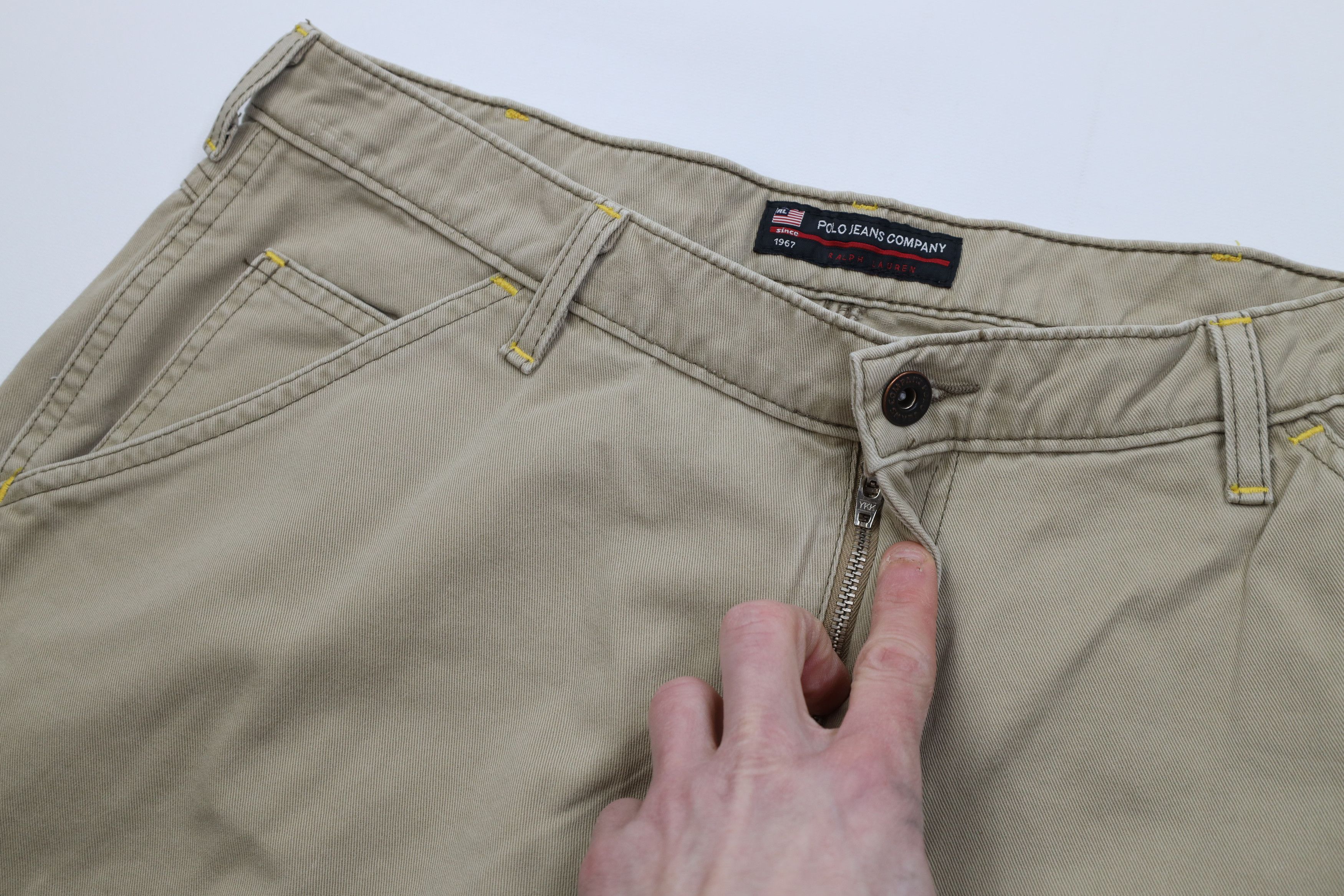 Ralph Lauren Vintage 90s Y2K Ralph Lauren Cell Phone Pocket Shorts Beige Size US 33 - 6 Thumbnail