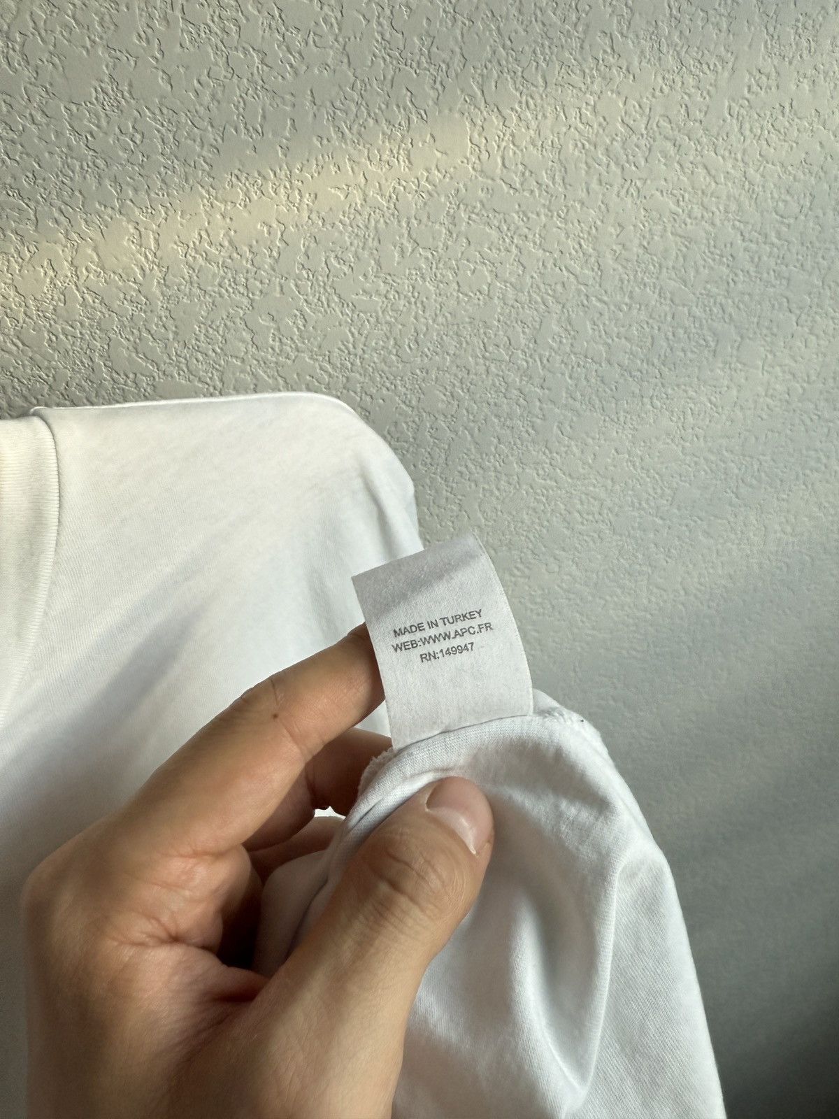 A.P.C. White Sleeve Pocket Tee Size US XL / EU 56 / 4 - 7 Thumbnail