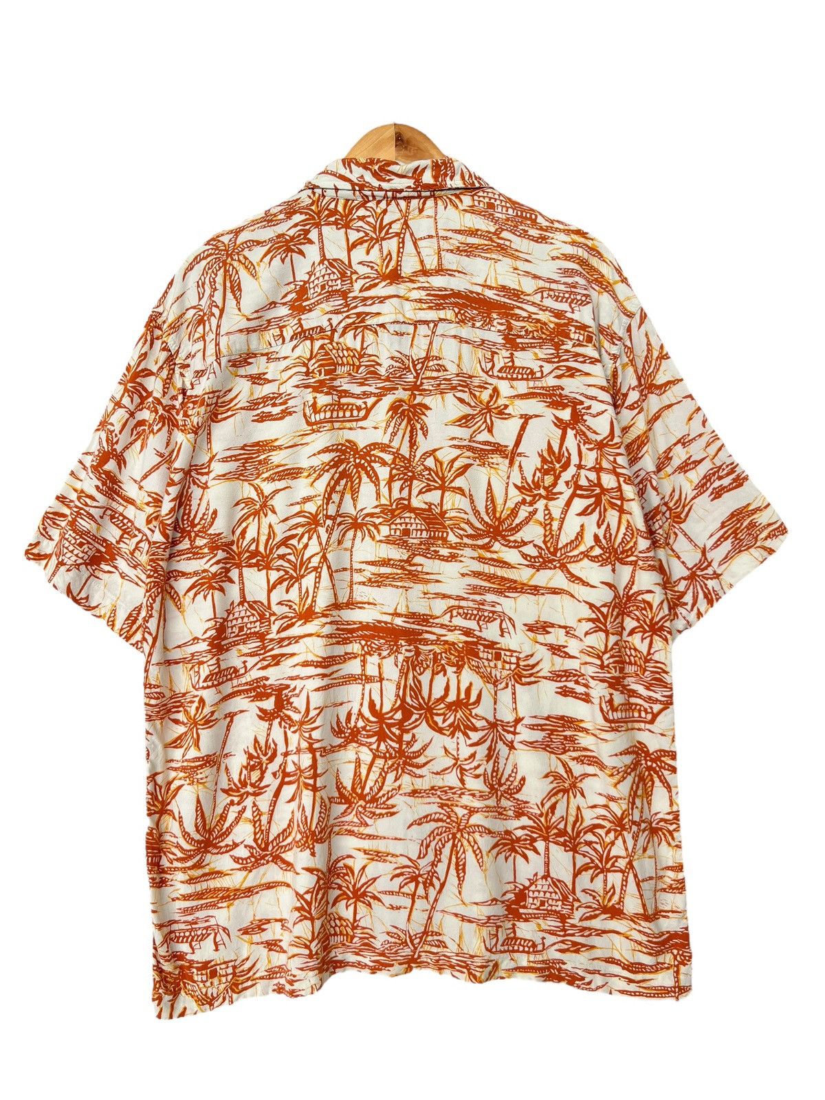Vintage Vintage Local Motion Hawaiian Floral Beach Shirt Size US XL / EU 56 / 4 - 2 Thumbnail