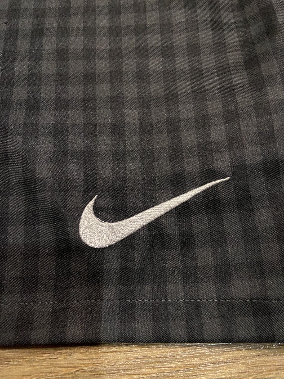 Nike × Vintage Vintage Nike Manchester United Y2K Shorts Streetwear Swoosh Size US 33 - 6 Thumbnail