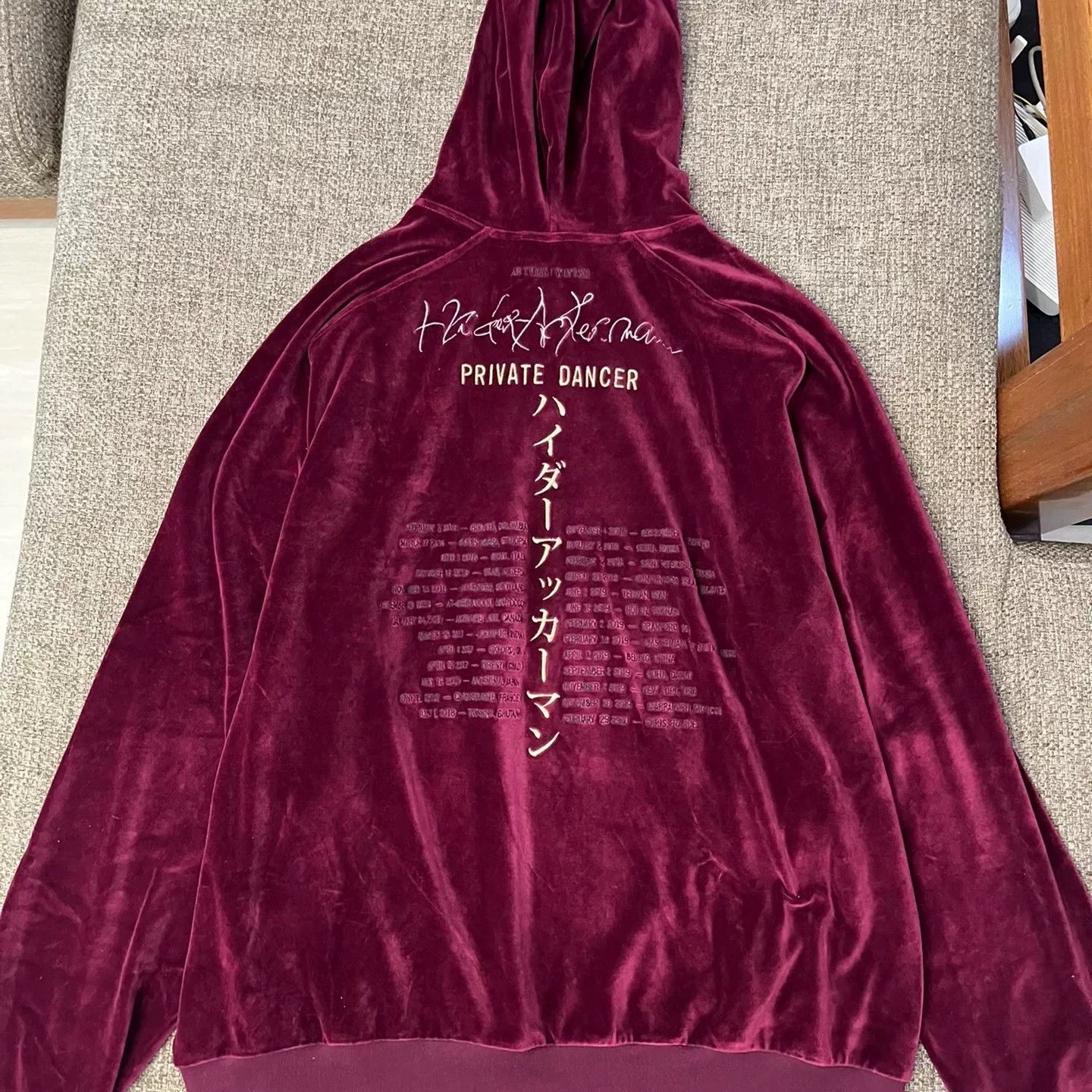 Haider Ackermann Haider Ackermann Red Velvet Hoodie Size XL / US 12-14 / IT 48-50 - 1 Thumbnail