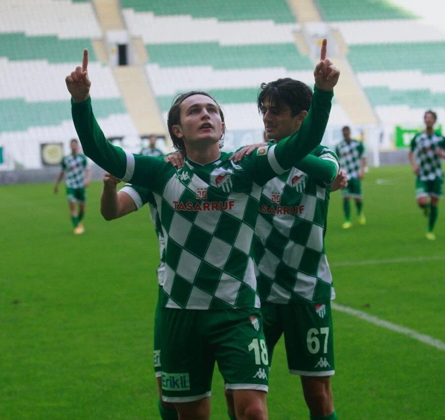 Other BURSASPOR 2020 2021 HOME FOOTBALL SHIRT TURKEY SOCCER JERSEY Size US S / EU 44-46 / 1 - 9 Thumbnail