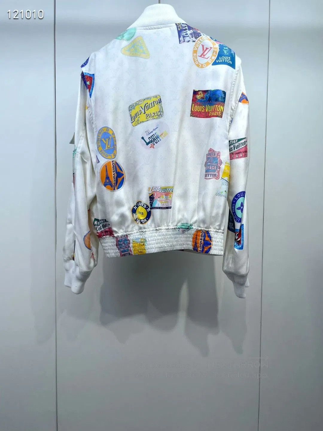 Louis Vuitton Louis Vuitton Flying Stamp Silk Jacket. Size XXS / US 00 / IT 34 - 2 Thumbnail