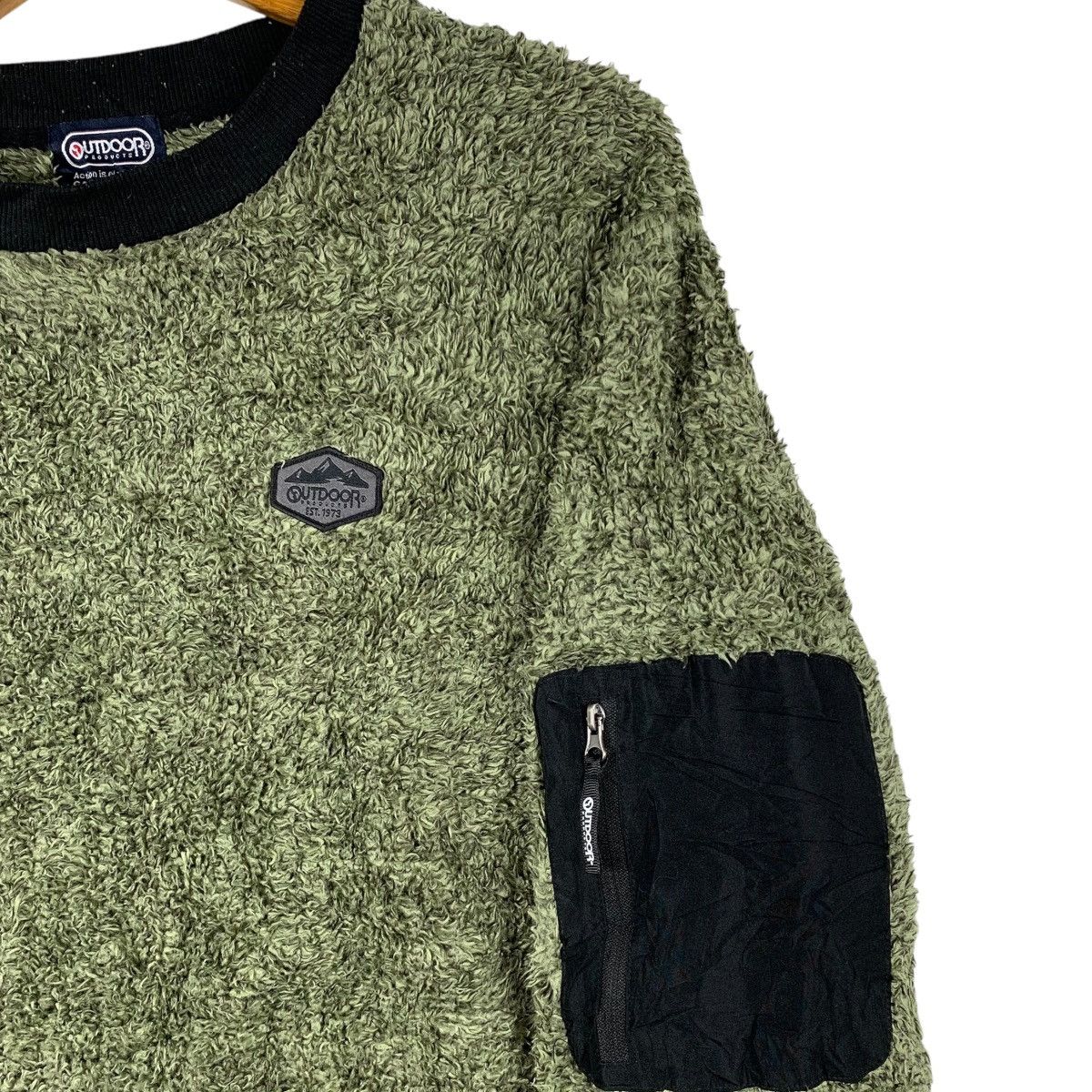 Japanese Brand OUTDOOR Sportswear Small Logo Sweatshirt Pullover Jumper Size US L / EU 52-54 / 3 - 4 Thumbnail