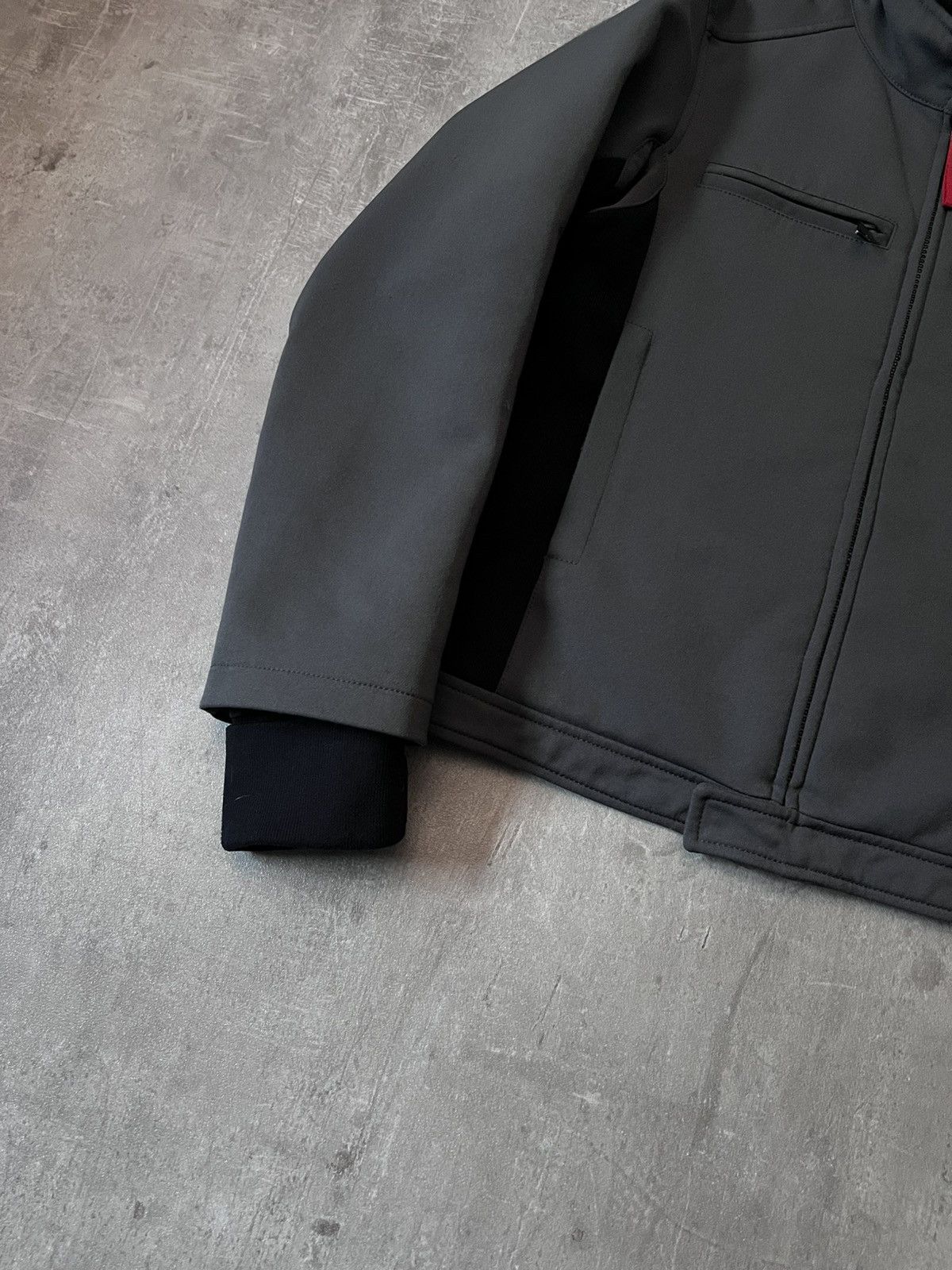 Prada Prada Vintage nylon grey bomber jacket 2000s Size US M / EU 48-50 / 2 - 2 Thumbnail