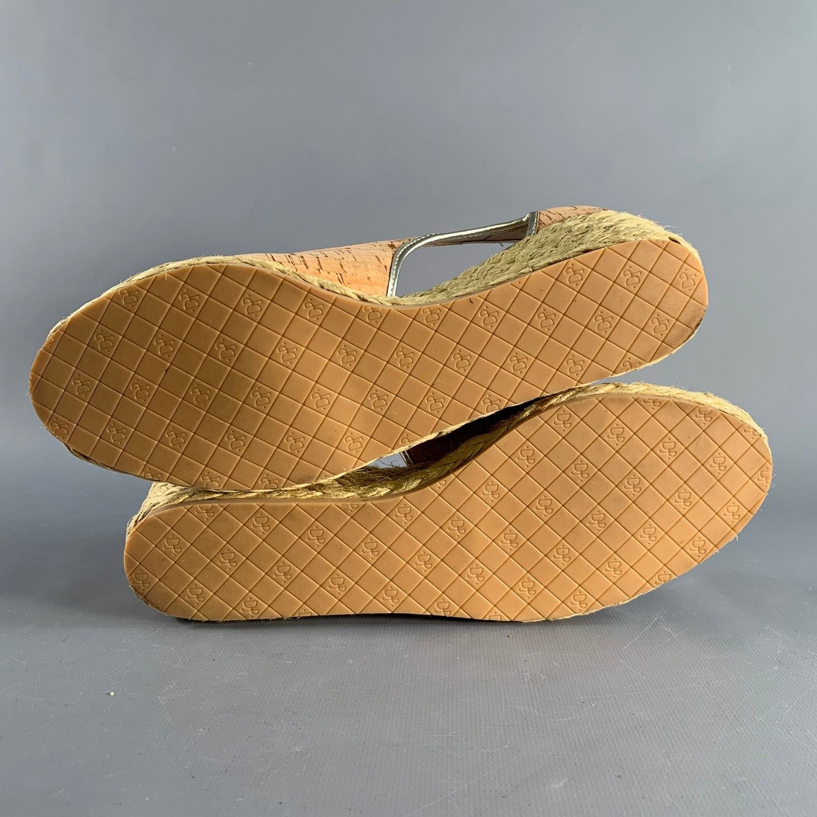 Donald Pliner DONALD J PLINER Size 9 Gold Natural Espadrille Pumps Size US 9 / IT 39 - 6 Thumbnail