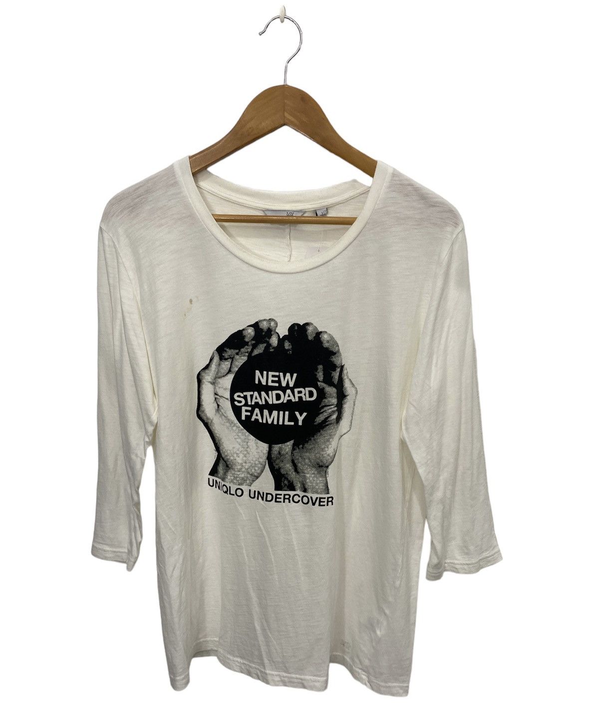 Japanese Brand UNIQLO UNDERCOVER New Standart Family Raglan Japan T shirt Size US L / EU 52-54 / 3 - 1 Thumbnail