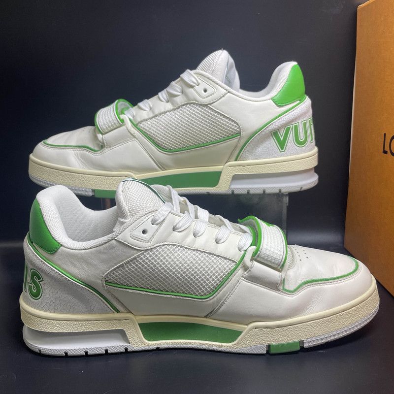 Louis Vuitton Louis Vuitton White Green Trainer Sneakers Size US 9.5 / IT 39.5 - 7 Thumbnail