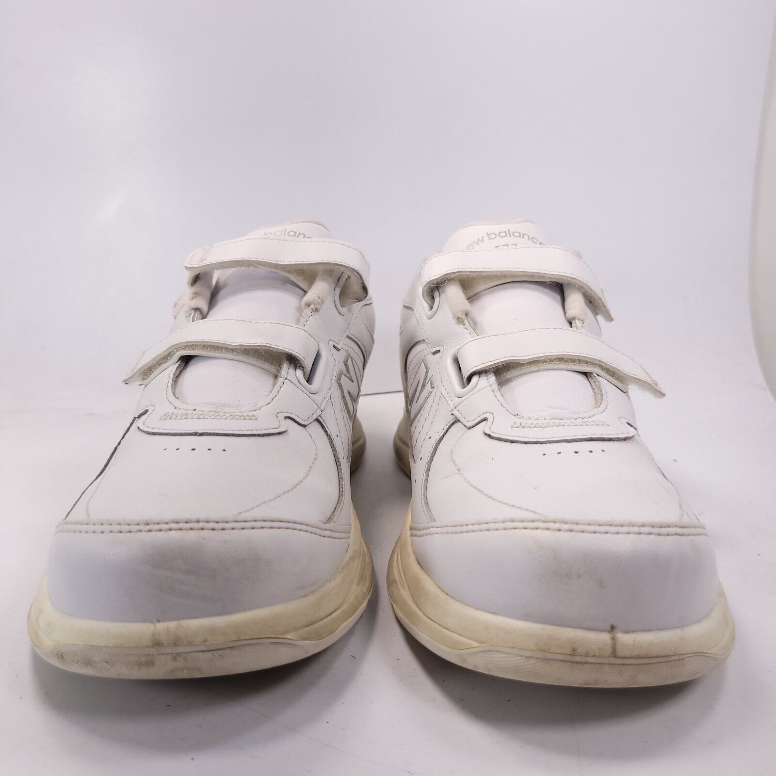 New Balance New Balance 577 Athletic Shoe Mens Size 10.5 D MW577VW White Size US 10.5 / EU 43-44 - 2 Thumbnail