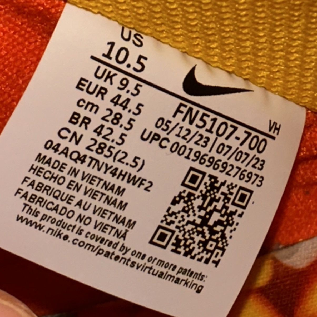Nike Size 10.5 - Nike Dunk SB High Pro Sweet Tooth Candy Corn Size US 10.5 / EU 43-44 - 6 Thumbnail