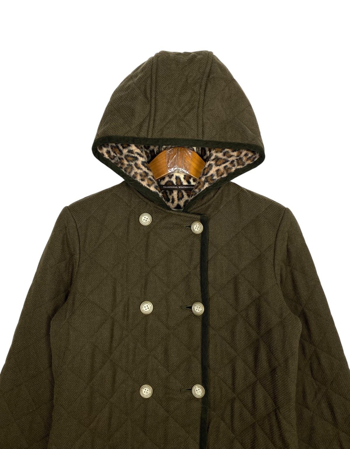 Traditional Weatherwear Rare‼️ Traditional Weatherwear Quilted Leopard Hoodie Size S / US 4 / IT 40 - 5 Thumbnail