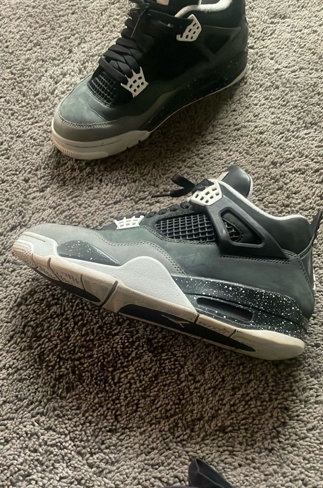 Jordan Brand Air Jordan 4 Retro “Fear” Size US 9 / EU 42 - 1 Thumbnail