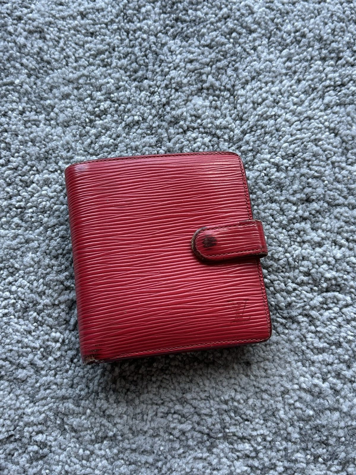 Louis Vuitton Louis Vuitton Epi Bifold Wallet Size ONE SIZE - 2 Thumbnail