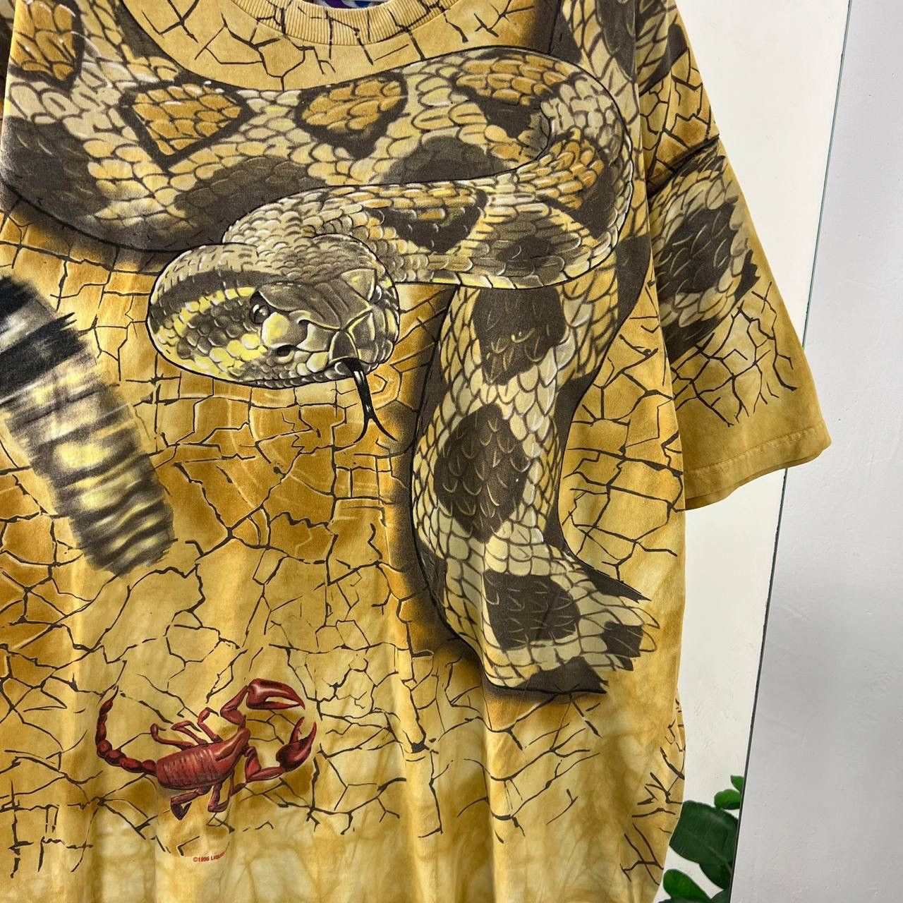 Liquid Blue Vintage 1996 Liquid Blue Snake AOP T-Shirt Size US XL / EU 56 / 4 - 4 Thumbnail