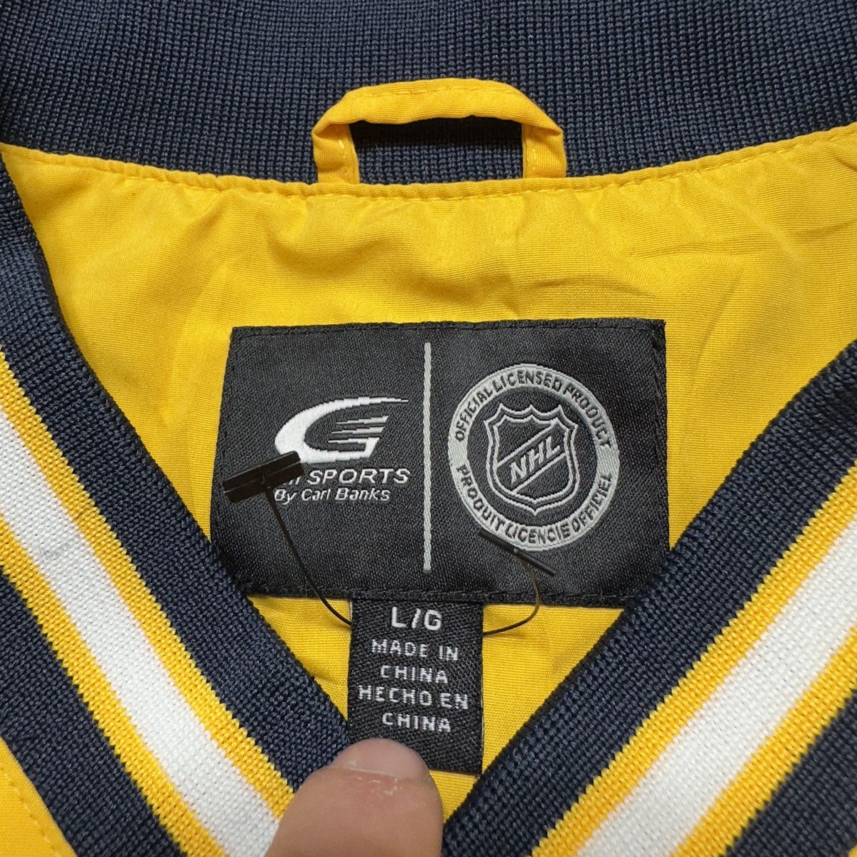 G-III × NHL Buffalo Sabres windbreaker Size US L / EU 52-54 / 3 - 4 Thumbnail