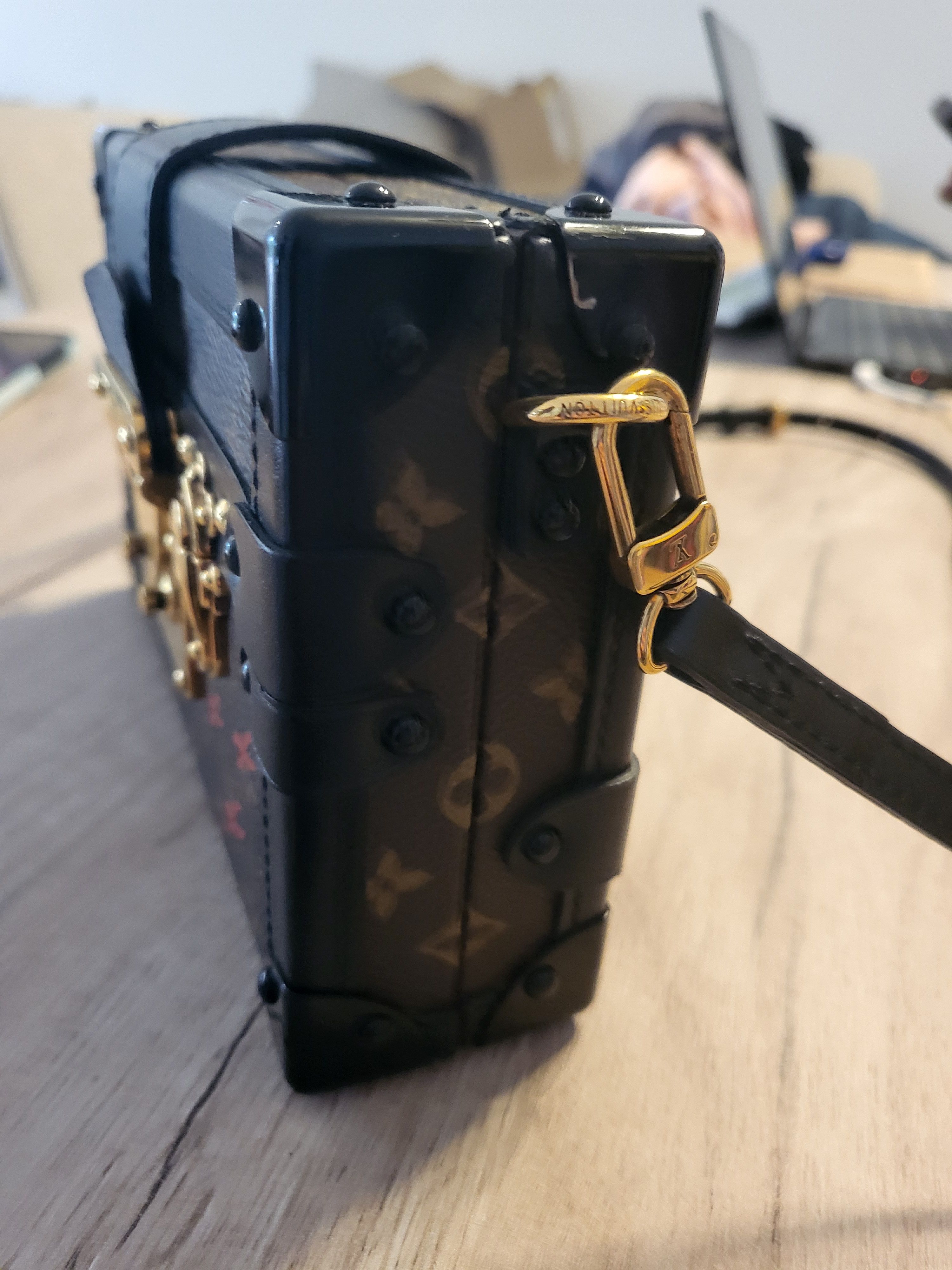 Louis Vuitton Petite Malle Size ONE SIZE - 6 Thumbnail