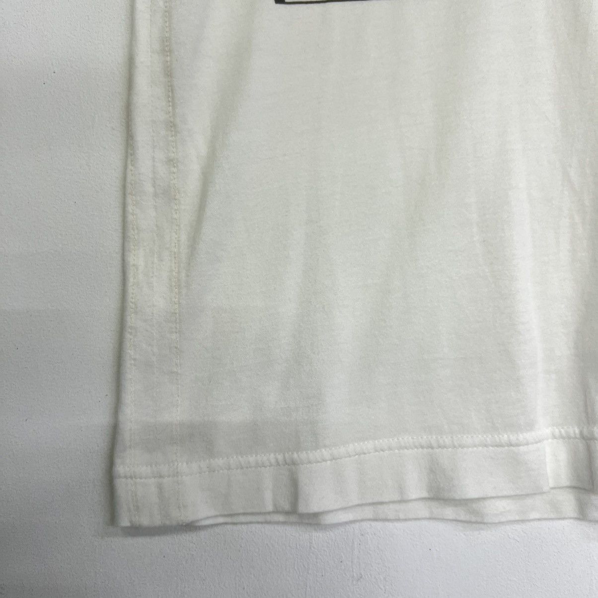 NANO universe NANO UNIVERSE X YUKI KUROYANAGI PHOTO RAMONES ALBUM TSHIRT Size US M / EU 48-50 / 2 - 6 Thumbnail