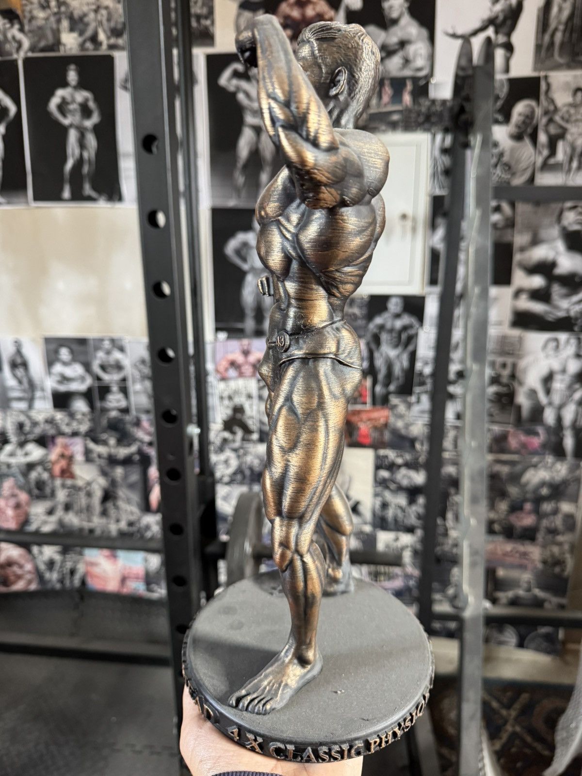 Other Gym statue Chris Bumstead Mr Olympia Bodybuilding 37cm Size ONE SIZE - 4 Thumbnail