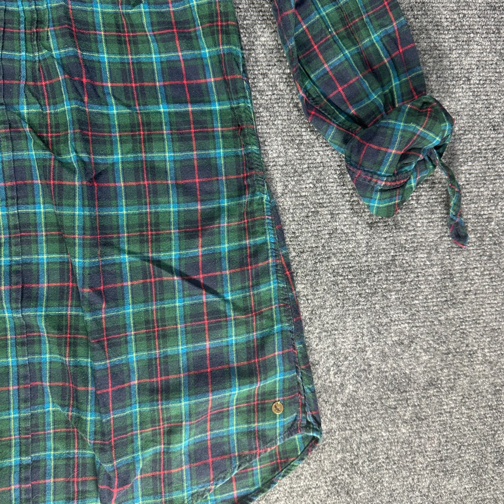 Eddie Bauer Eddie Bauer Shirt Womens Small Tartan Plaid Henley Top Roll Tab Sleeve Knit Cotton Blend Blue Size S / US 4 / IT 40 - 3 Thumbnail