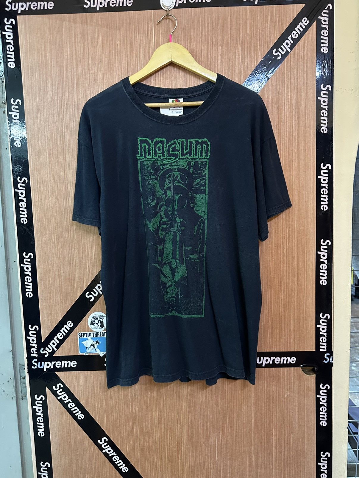 Band Tees Vintage Swedish Grindcore Nasum Band XL Tees Size US XL / EU 56 / 4 - 1 Thumbnail