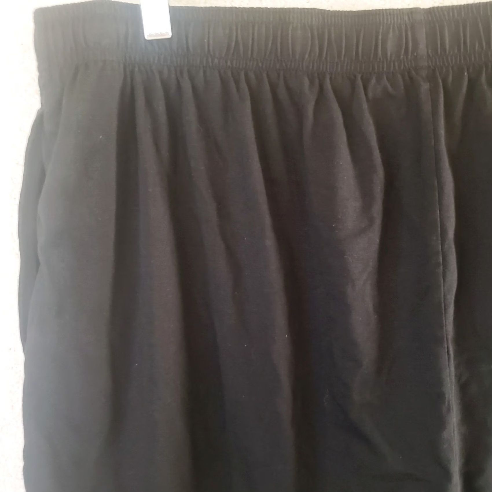 Athletic Works Athletic Works Shorts Men’s 2XL Black Athletic Gym Elastic Waist Drawstring Size US 39 - 6 Thumbnail