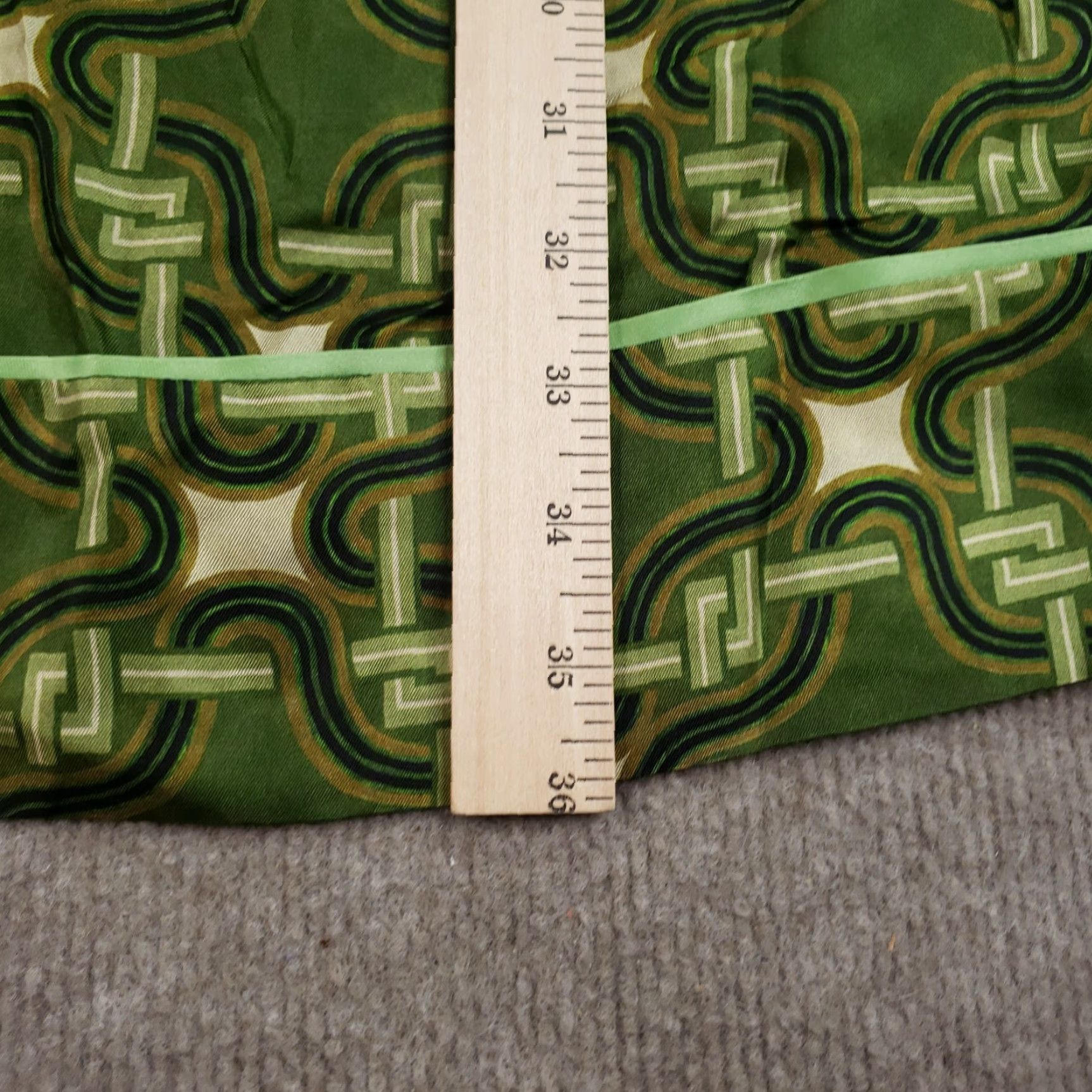 Vintage VINTAGE Maliparmi Dress Geometric 100% Silk Green Shift Womens Size 40 Knee Length Casual Size S / US 4 / IT 40 - 5 Thumbnail