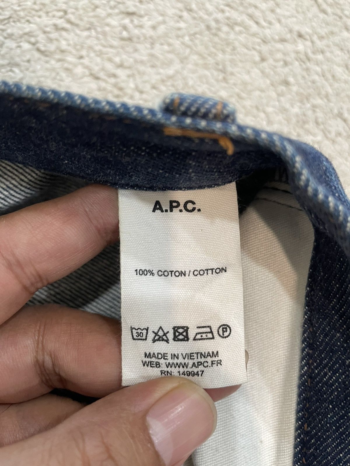 A.P.C. Best Buy‼️ A.P.C Petit New Standard Selvedge Distressed Size US 30 / EU 46 - 10 Thumbnail