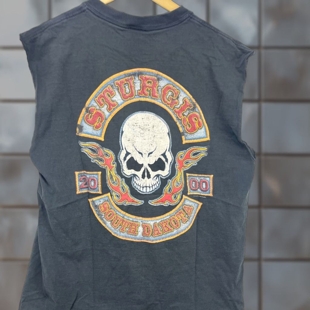 Vintage VINTAGE Sturgis Shirt Men L Black 2000 Sun Faded Biker Skull Flames T Shirt Harley Size US L / EU 52-54 / 3 - 1 Thumbnail
