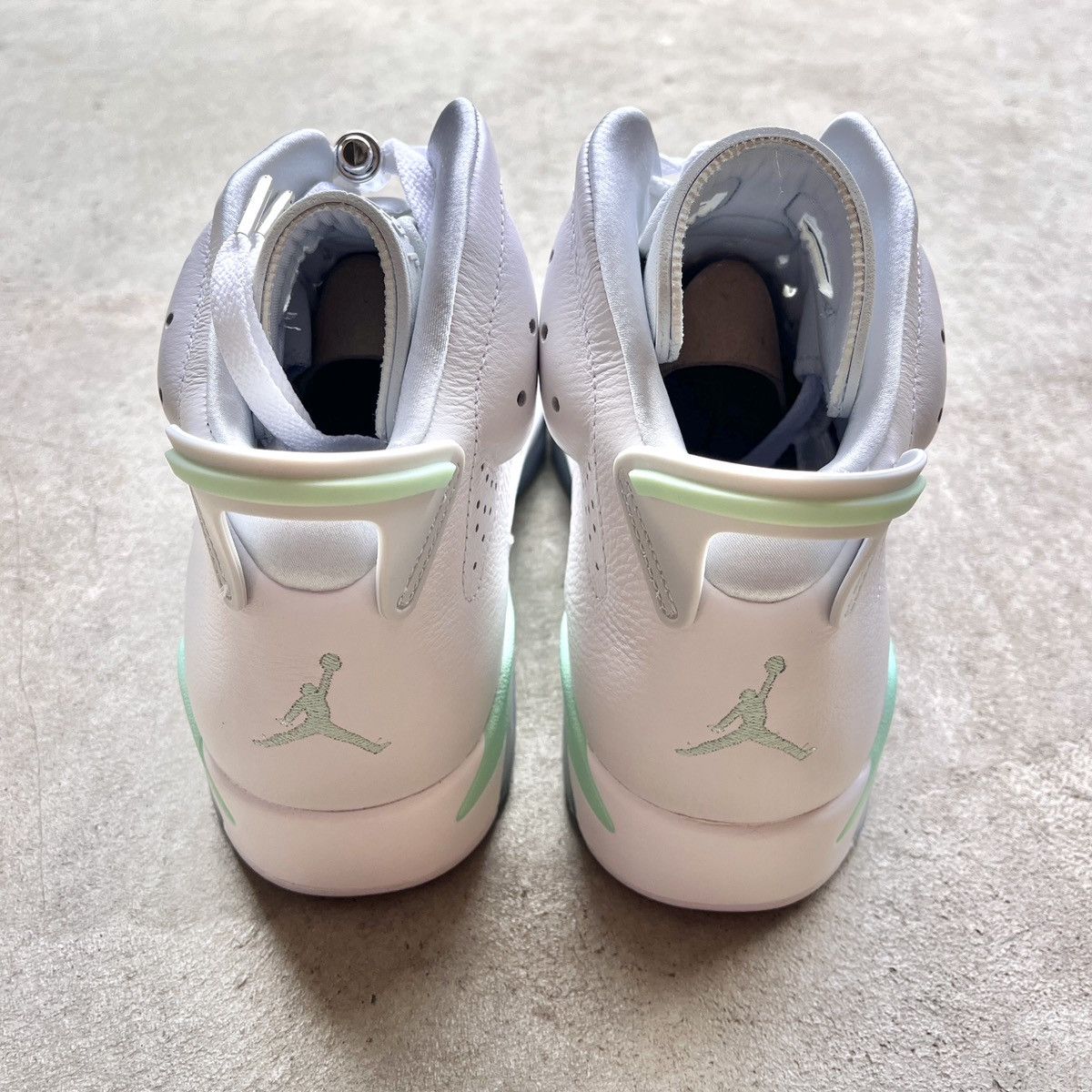 Jordan Brand Jordan 6 Mint Foam 2022 Size US 10 / EU 43 - 4 Thumbnail
