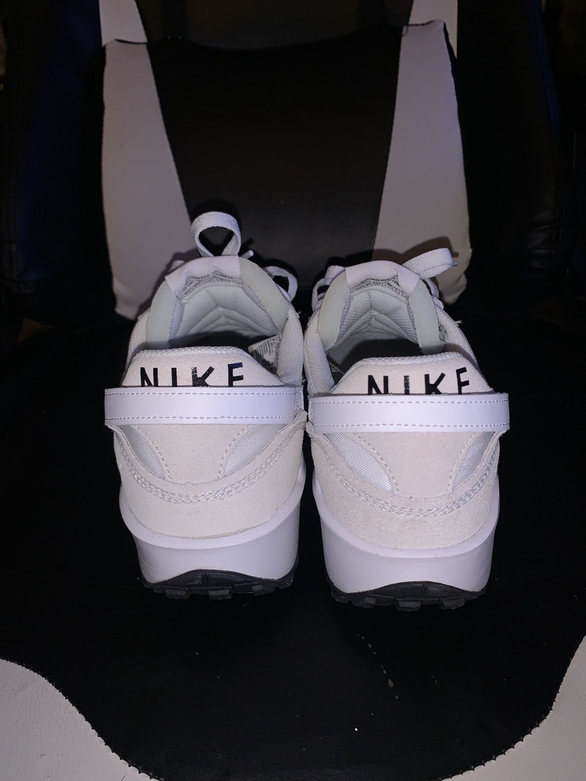 Nike Nike Waffle Debut Women's Running Shoes Black/White Size US 10.5 / IT 40.5 - 4 Thumbnail