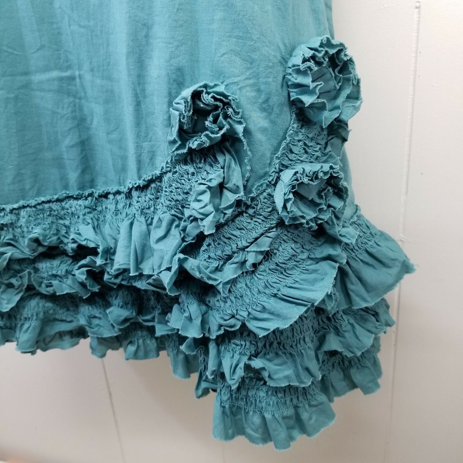 BCBGeneration BCBGeneration S Green Dress Sleeveless V Neck Ruffles Sheath Size S / US 4 / IT 40 - 2 Thumbnail