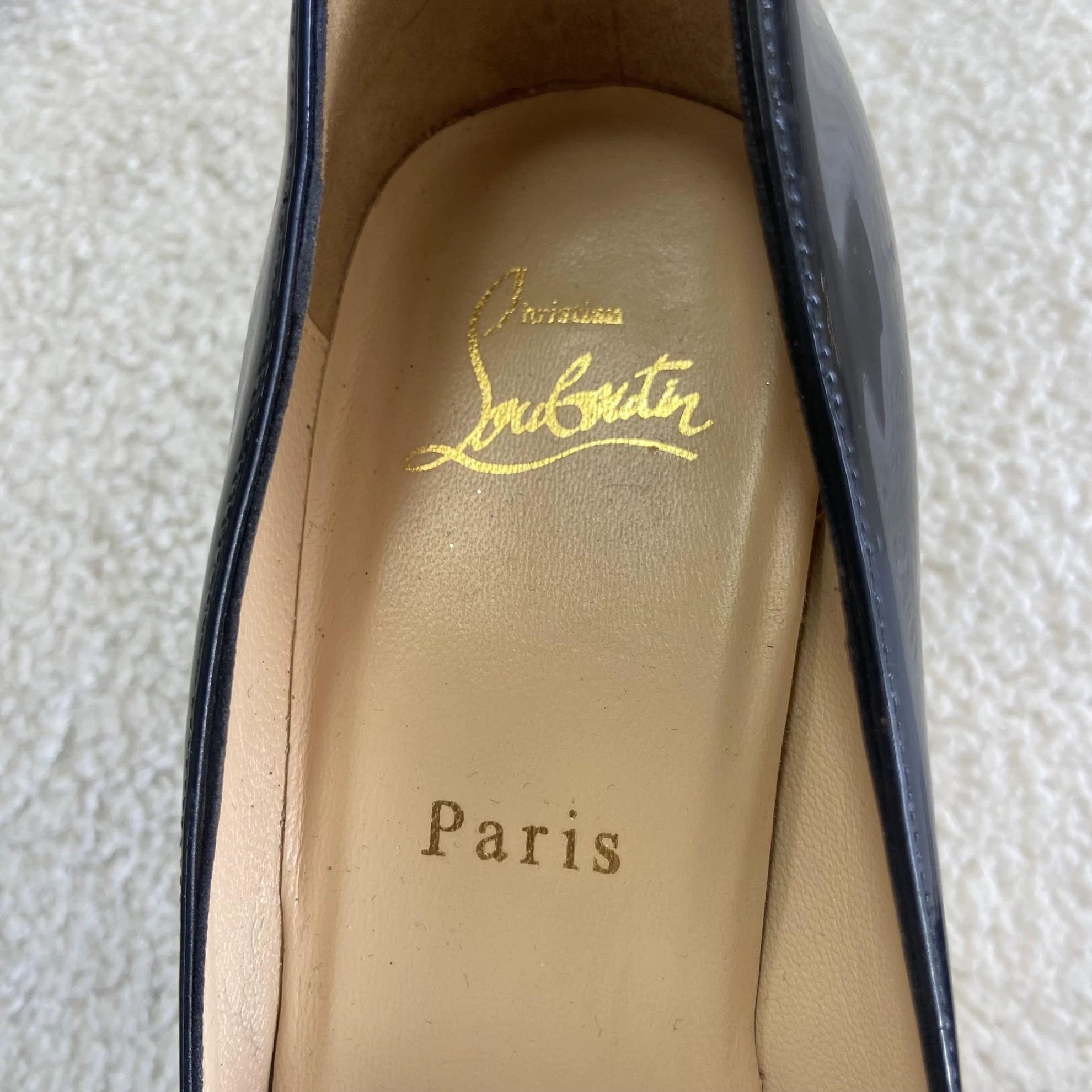 Christian Louboutin CL Black Pointed Toe Red Sole Pumps 37.5 Size US 7 / IT 37 - 8 Thumbnail
