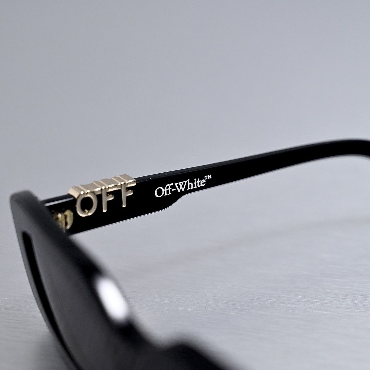 Off-White OFF WHITE RENTON SUNGLASSES Size ONE SIZE - 4 Thumbnail