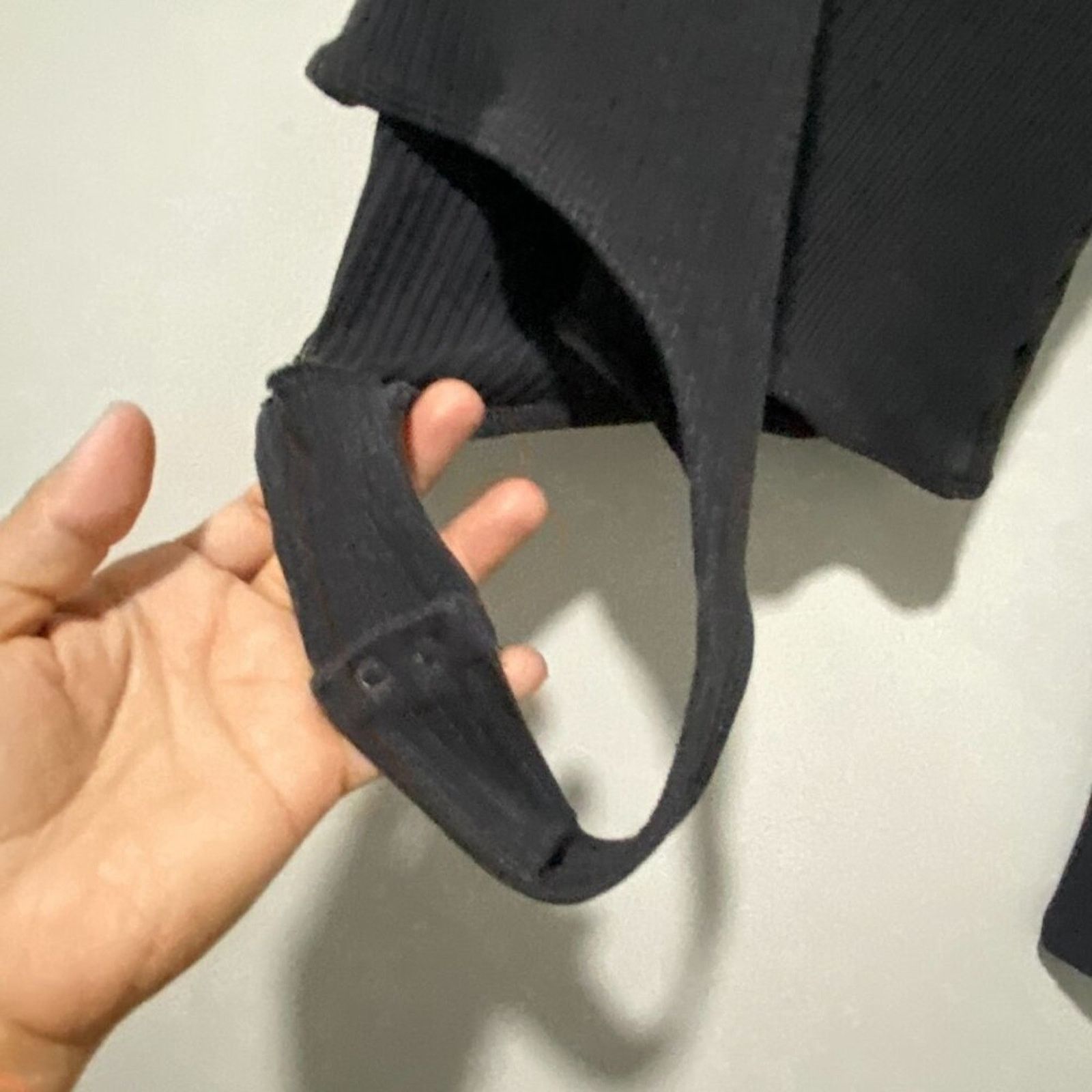 Agolde Agolde Mika One Sleeve Bodysuit In Fossil Gray NWT Size L Size L / US 10 / IT 46 - 5 Thumbnail