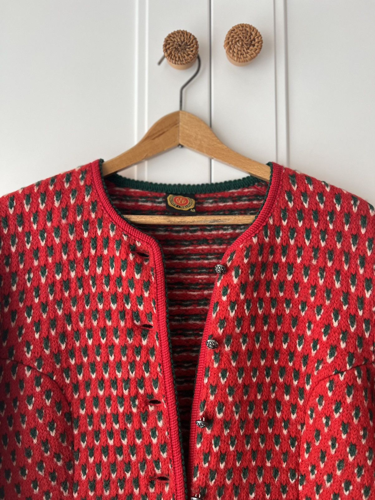 Other 100% wool vintage Strawberry jacket Tiroler Austria Size L / US 10 / IT 46 - 10 Thumbnail