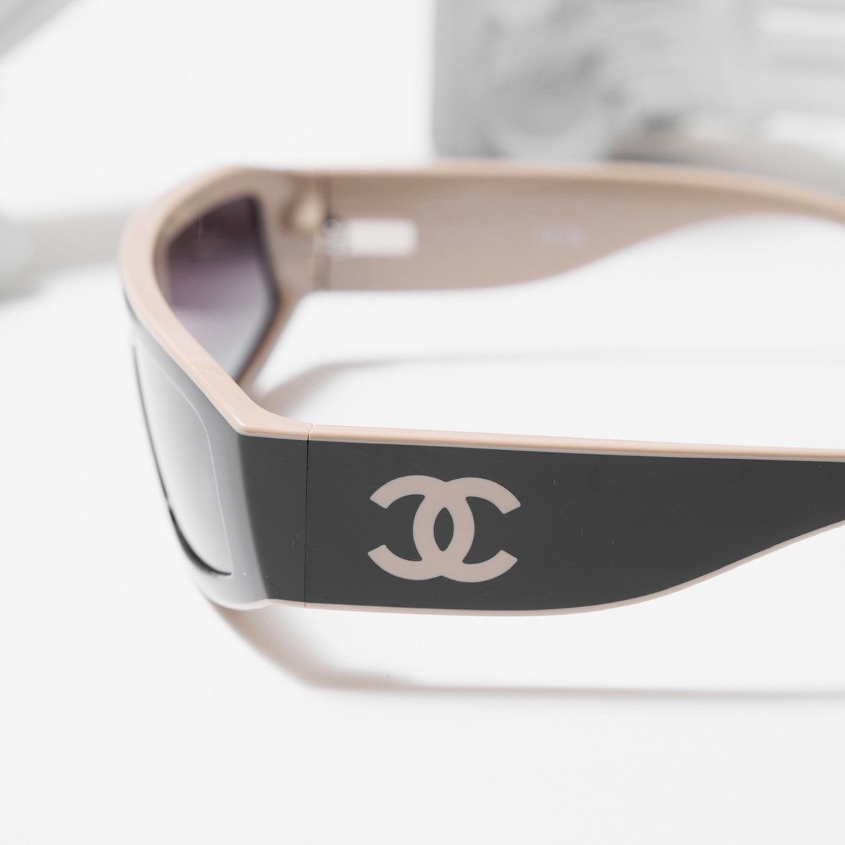 Chanel CHANEL 0CH6057 C534S6 SUNGLASSES Size ONE SIZE - 3 Thumbnail