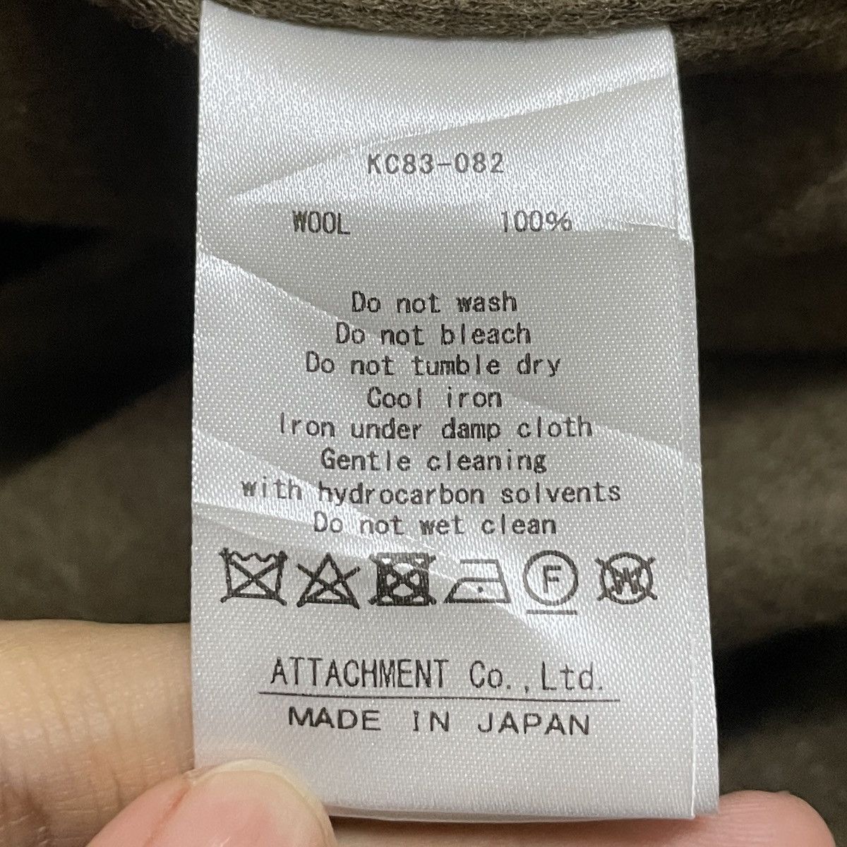 Japanese Brand × Kazuyuki Kumagai Attachment Vintage Brand Kazuyuki Kumagai Attachment Trench Coat 2000s Size US L / EU 52-54 / 3 - 13 Thumbnail