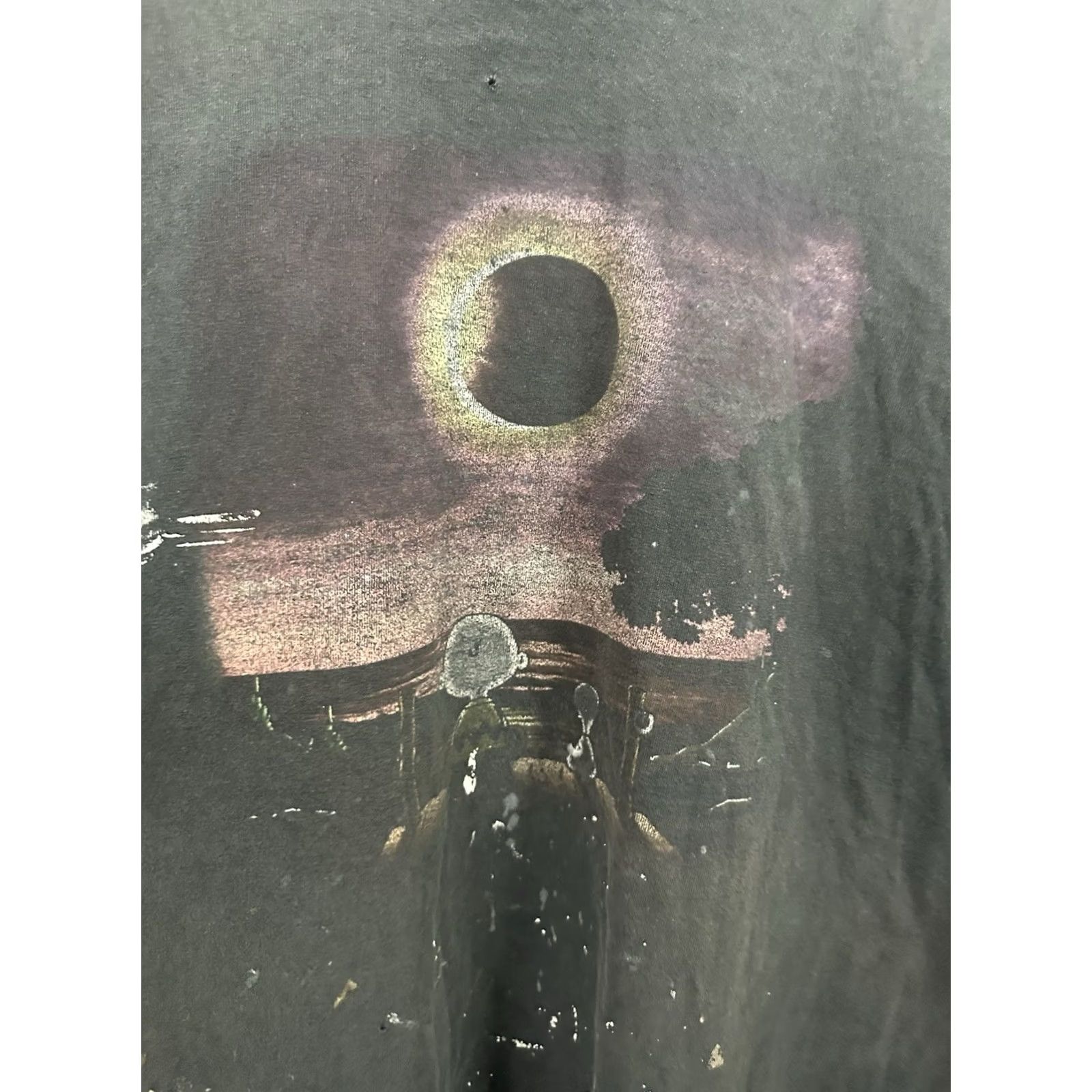 Vintage VTG Snoopy Sunset Gradient Worn T-Shirt 2XL Black Mens Shirt Grunge Distressed 90s Fashion Size US XXL / EU 58 / 5 - 5 Thumbnail