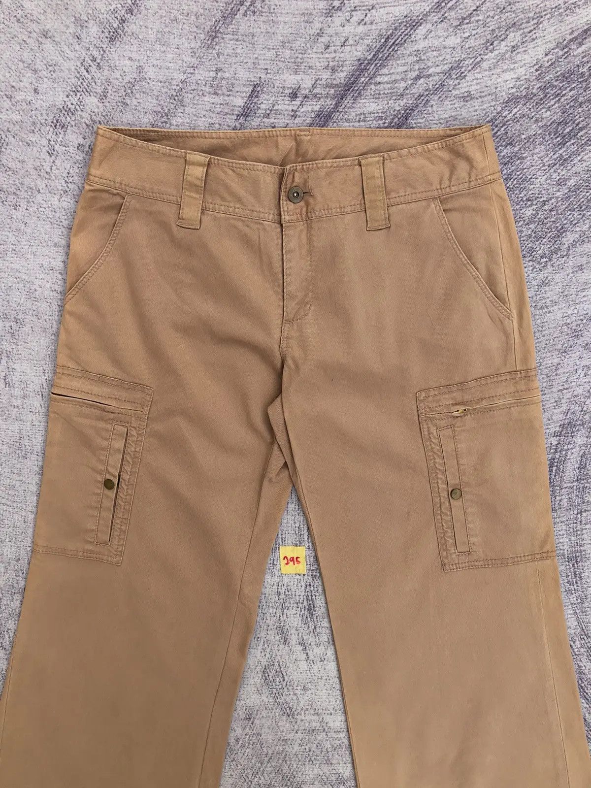Designer × Japanese Brand Y2K Cargo Trousers Baggy Khakis Multi Pocket Tactical Pants Size US 32 / EU 48 - 2 Thumbnail